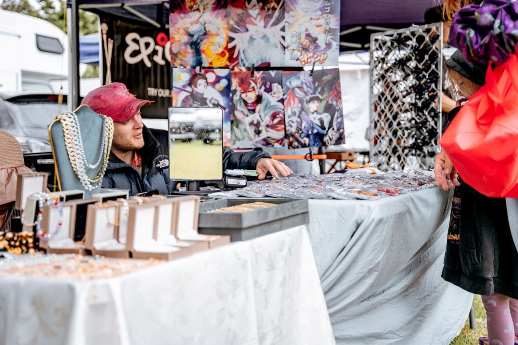 Stallholder Selling